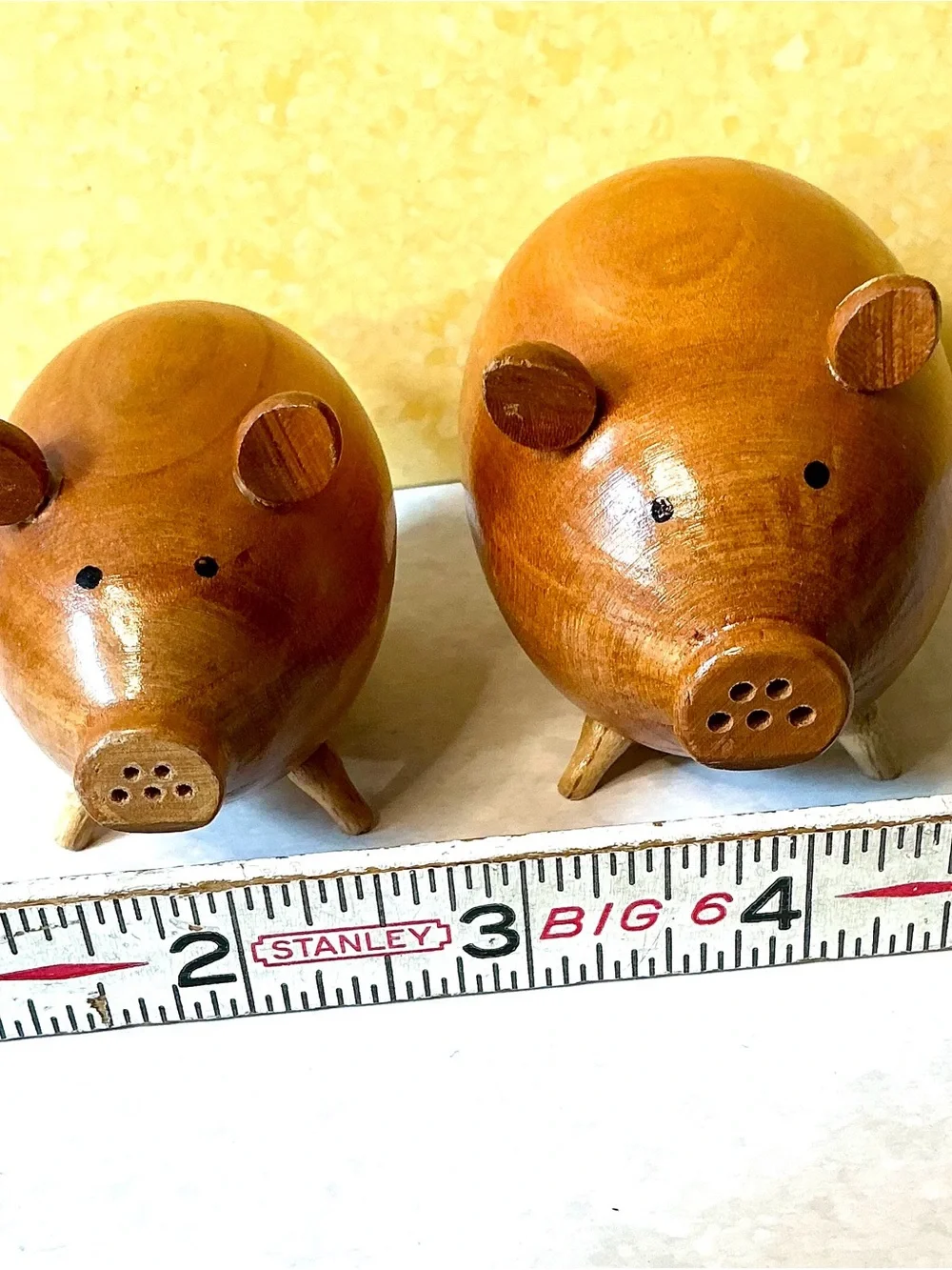 Vintage MCM Danish Teak Wood Pigs Salt & Pepper Shakers Kitsch Scandinavian ‘60s